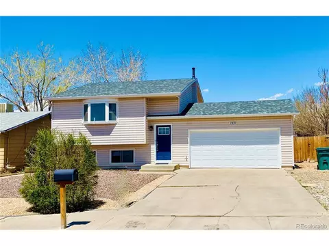 2309 South Dr, Pueblo, CO 81008