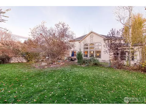 5253 Bella Vista Dr, Longmont, CO 80503