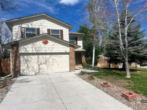 1861 S Cathay Ct, Aurora, CO 80017