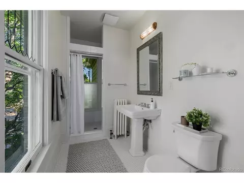 2582 Eudora St, Denver, CO 80207 photo 24