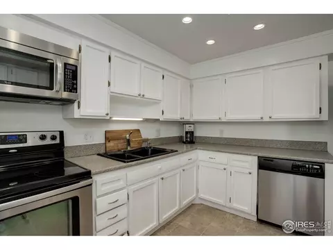 4135 Moorhead Ave, Boulder, CO 80305 photo 7