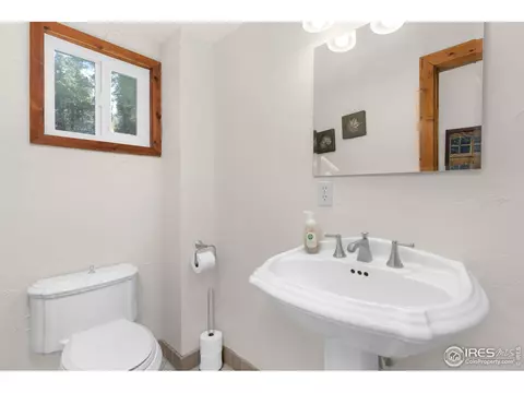 104 E Dory Way, Black Hawk, CO 80422 photo 18