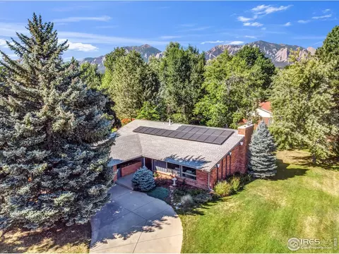 295 Mohawk Dr, Boulder, CO 80303 photo 2