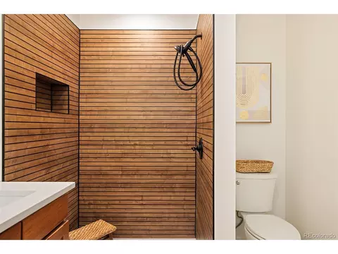 Bath - 8595 E Union Ave, Denver, CO 80237 photo 3 of 4