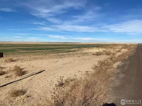 9751 Manilla Rd, Bennett, CO 80102 photo 3