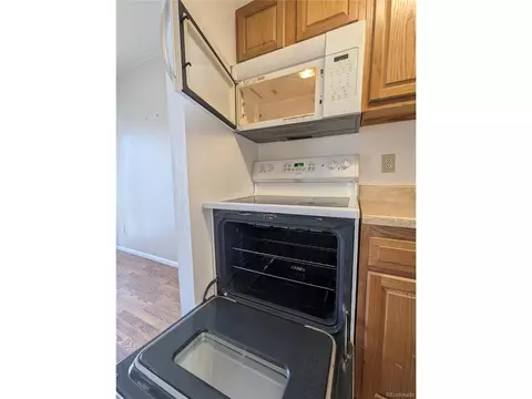 Undisclosed, Arvada, CO 80003 photo 32
