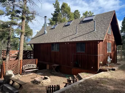 18 Garden Cir, Florissant, CO 80816