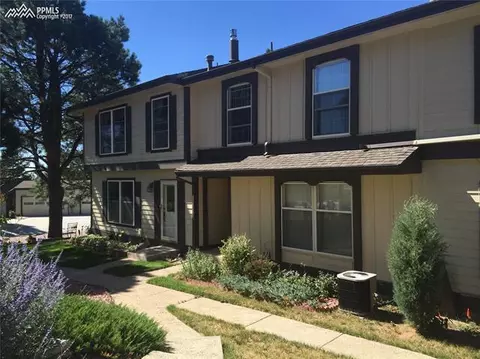 345 Raspberry Ln, Monument, CO 80132 photo 2