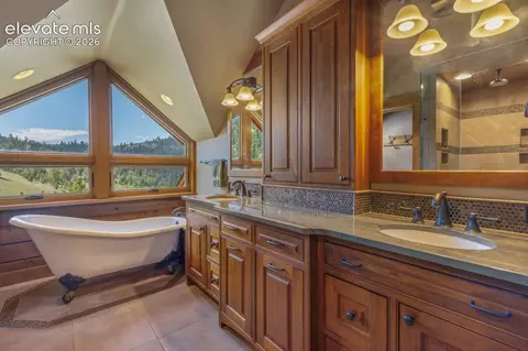 Bath - 2416 Aspen Meadows Ln, Guffey, CO 80820 photo 1 of 4