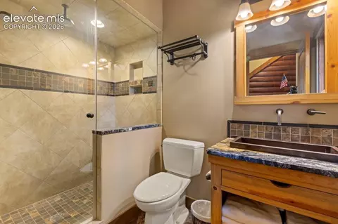 Bath - 2416 Aspen Meadows Ln, Guffey, CO 80820 photo 3 of 4