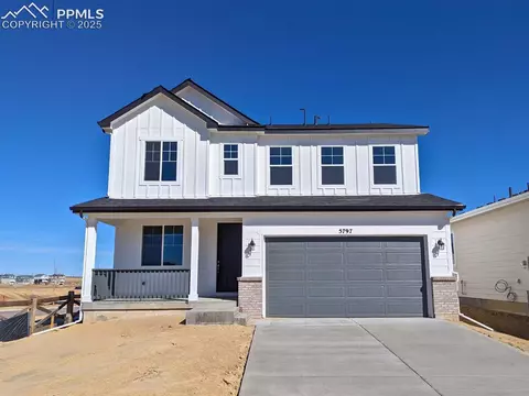 5797 Mammoth Ln, Colorado Springs, CO 80927