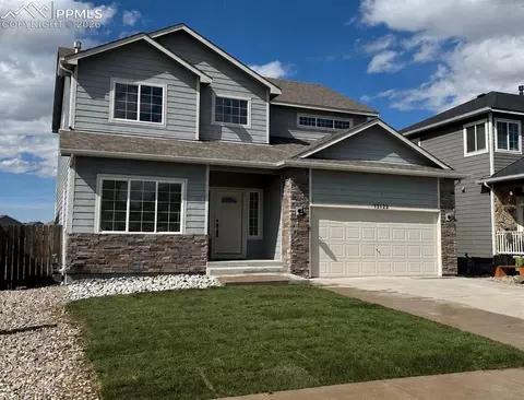 Exterior - 13122 Devils Thumb Pl, Peyton, CO 80831 photo 2 of 2