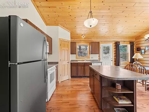 136 Cooper Lake Dr, Divide, CO 80814 photo 8