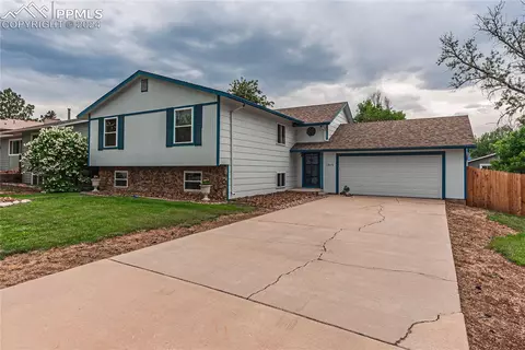 1868 W Whitehorn Dr, Colorado Springs, CO 80920
