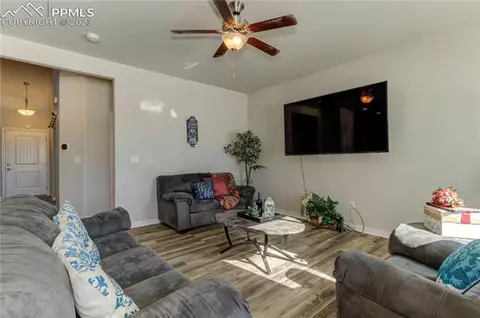 13365 Park Meadows Dr, Peyton, CO 80831 photo 5