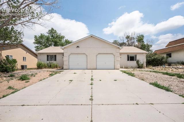 219-221 W Harmony Dr, Pueblo, CO 81007