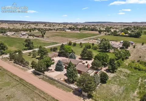 310 L St, Penrose, CO 81240