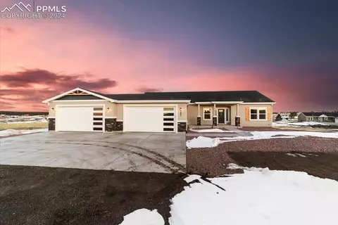 7237 Marshbern Ct, Colorado Springs, CO 80908