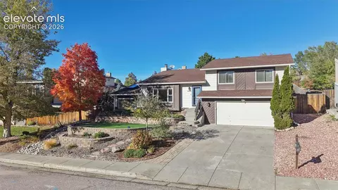 5290 Sodbuster Trl, Colorado Springs, CO 80917