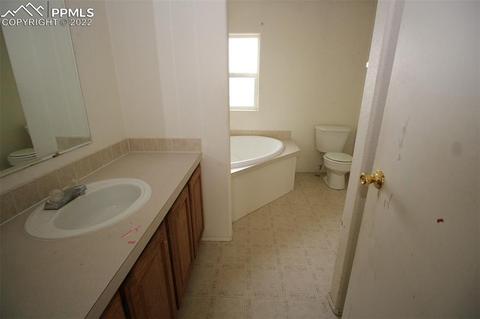 6550 Sengbeil Rd, Yoder, CO 80864 photo 13