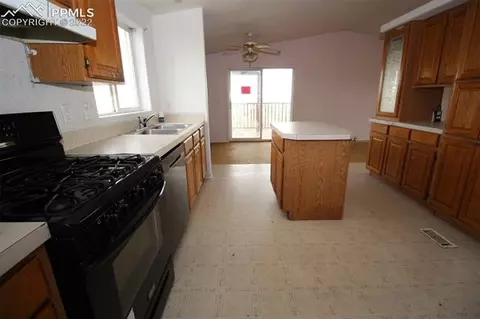 6550 Sengbeil Rd, Yoder, CO 80864 photo 9