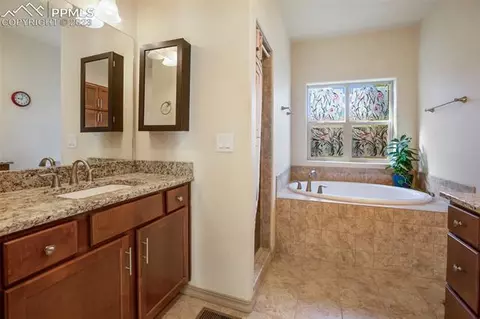 202 Junior Ct, Florence, CO 81226 photo 21