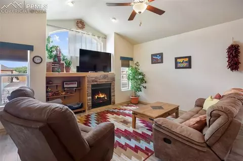 202 Junior Ct, Florence, CO 81226 photo 6