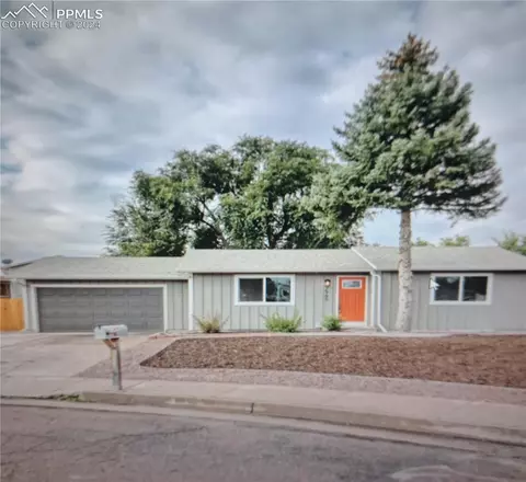 7545 Sunbeam Way, Colorado Springs, CO 80916