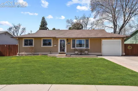 14 Dudley Ave, Colorado Springs, CO 80909