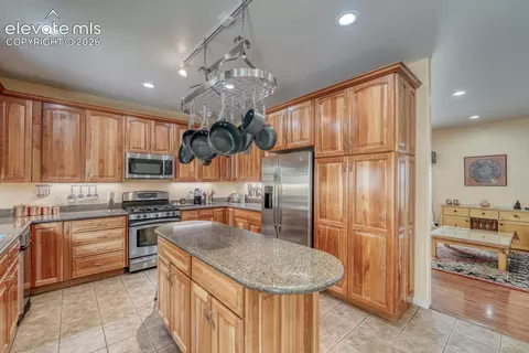 Kitchen - 796 Knickerbocker Rd, Silver Cliff, CO 81252 photo 2 of 4