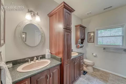 Bath - 796 Knickerbocker Rd, Silver Cliff, CO 81252 photo 1 of 2