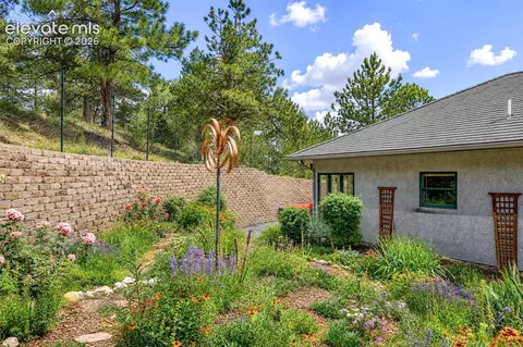Exterior - 796 Knickerbocker Rd, Silver Cliff, CO 81252 photo 6 of 8