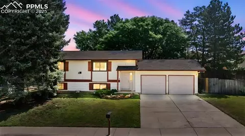 7233 River Bend Rd, Colorado Springs, CO 80911