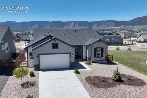 16860 New Autumn Dr, Monument, CO 80132