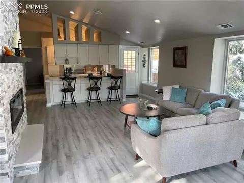 4781 Daybreak Cir, Colorado Springs, CO 80917