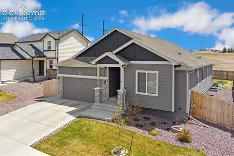 10729 Horton Dr, Colorado Springs, CO 80925