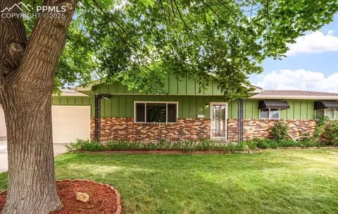 19 Cornell Cir, Pueblo, CO 81005