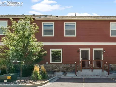 4635 Wharf Pt, Colorado Springs, CO 80911