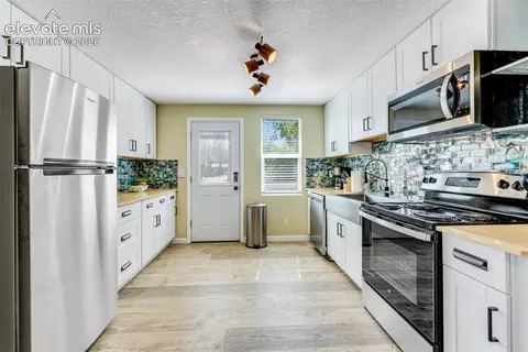 Kitchen - 431 E 2nd St, Florence, CO 81226 photo 4 of 4