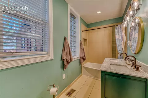 Bath - 431 E 2nd St, Florence, CO 81226 photo 1 of 4