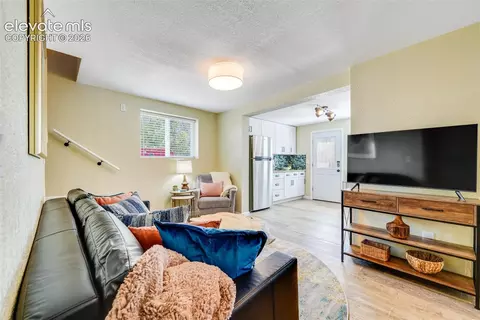 Living - 431 E 2nd St, Florence, CO 81226 photo 4 of 5