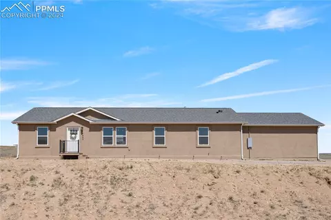 7483 Little Chief Ct, Fountain, CO 80817