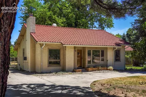 15 1st St, Colorado Springs, CO 80906