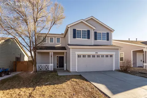 890 Rancher Dr, Fountain, CO 80817