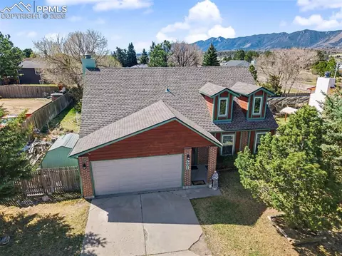 601 Trumbull Ln, Monument, CO 80132