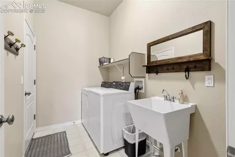 11058 Glen Canyon Dr, Peyton, CO 80831 photo 32