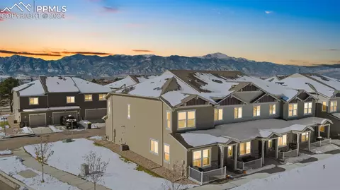 1091 Petra Hts, Colorado Springs, CO 80916