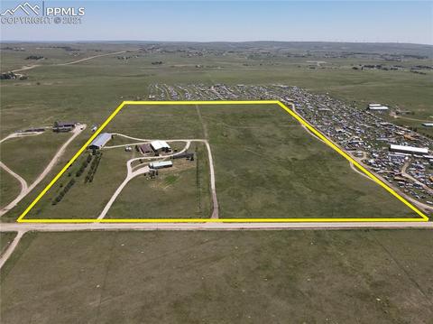 13115 Log Rd, Peyton, CO 80831 photo 2