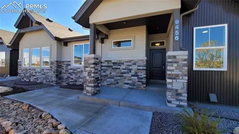 9456 Wolf Valley Dr, Colorado Springs, CO 80924