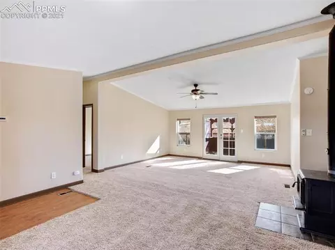 80 Elfin Glen Dr, Divide, CO 80814 photo 3
